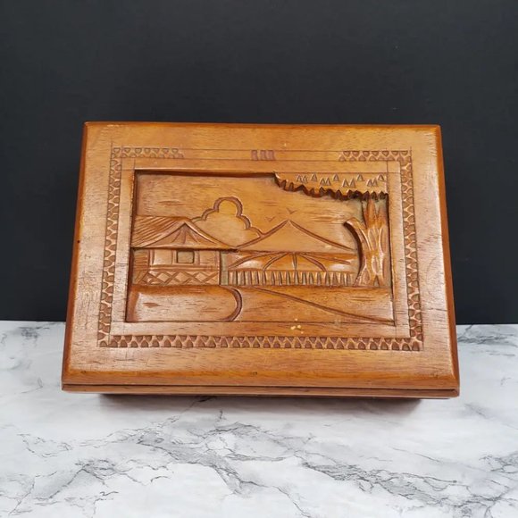Hand Carved Wood Box Village Scene Vintage - Picture 8 of 13